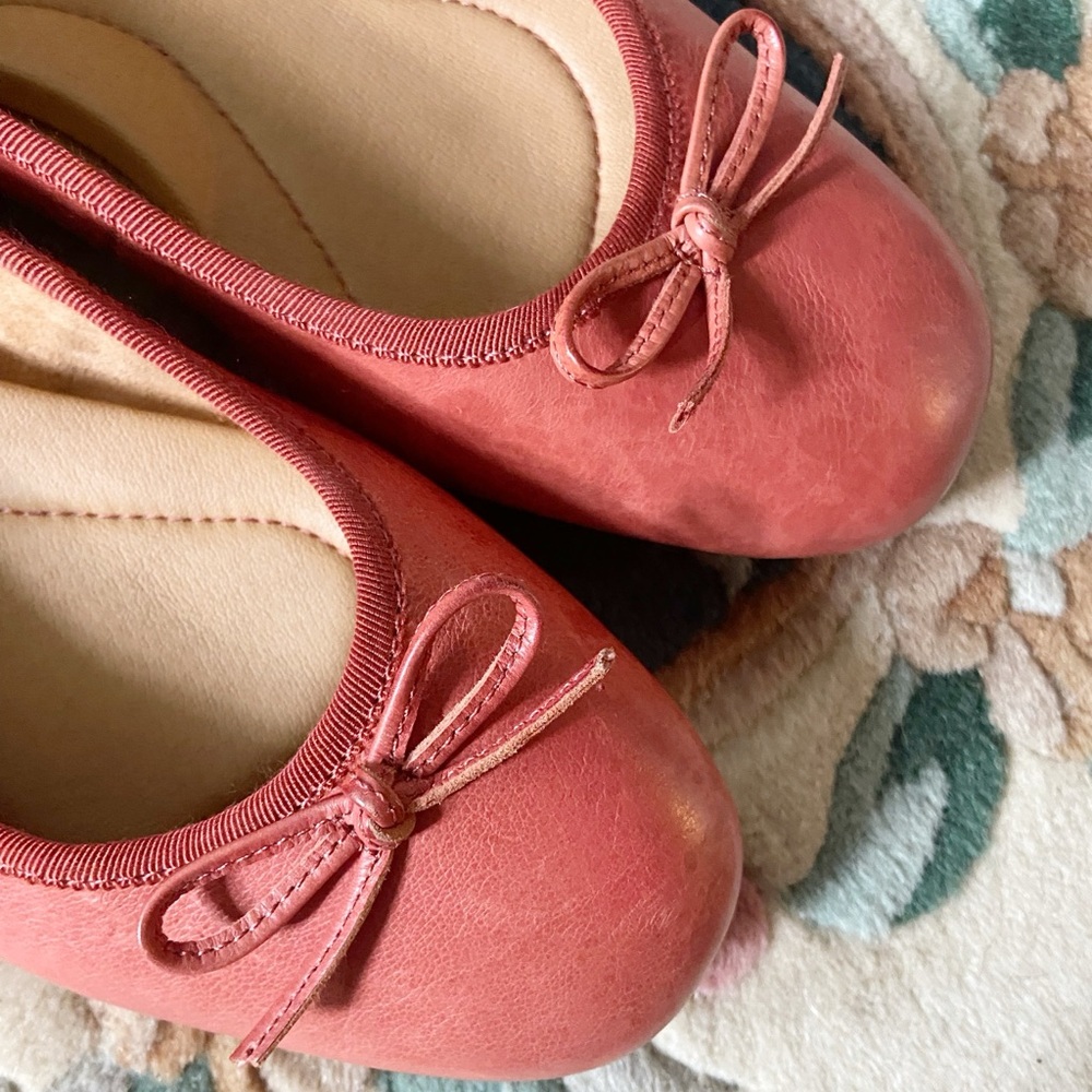 Born Brin Bow Leather Ballet Flats Dark Pink